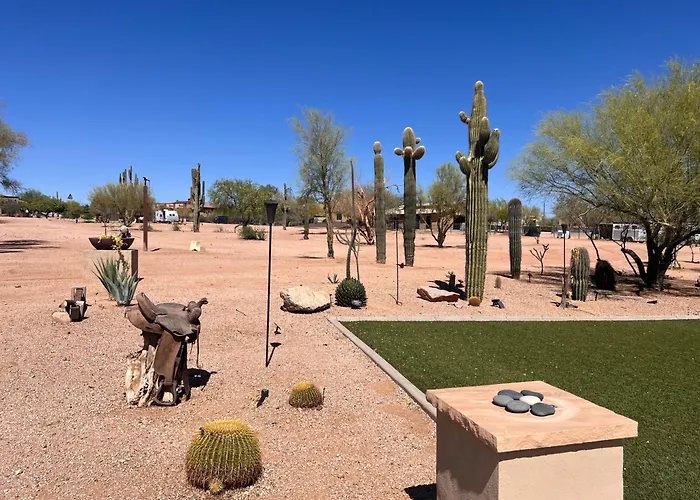 Shah Ranch Farm stay Rio Verde