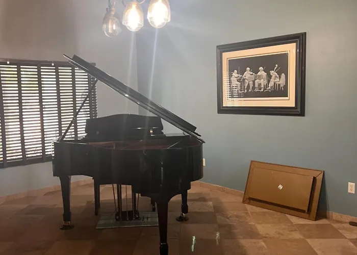 Shah Ranch Farm stay