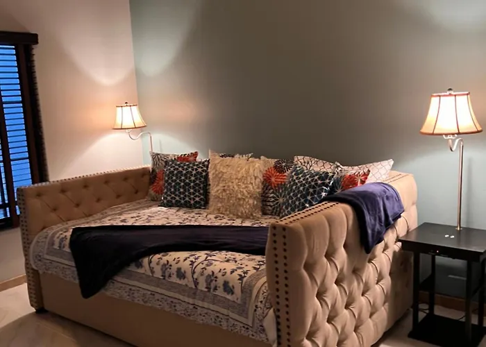 Shah Ranch Farm stay
